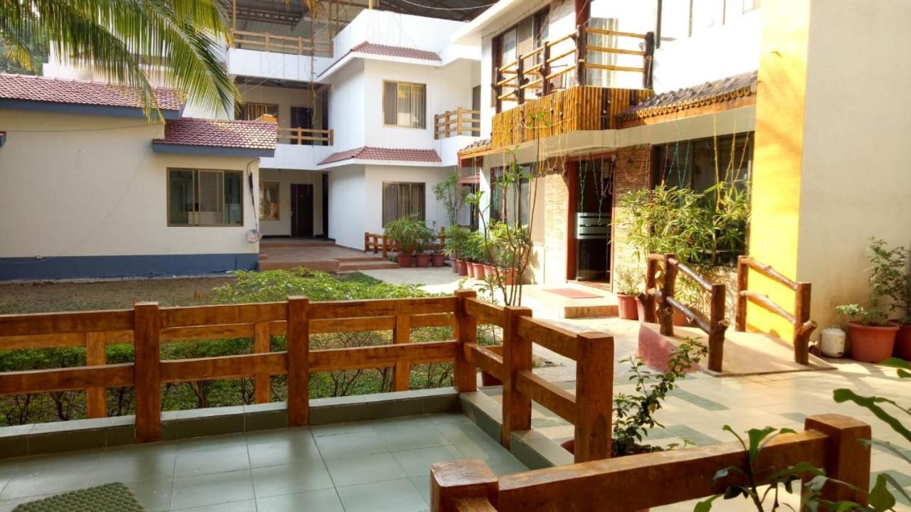 Ruturaj Inn Alībāg Dış mekan fotoğraf