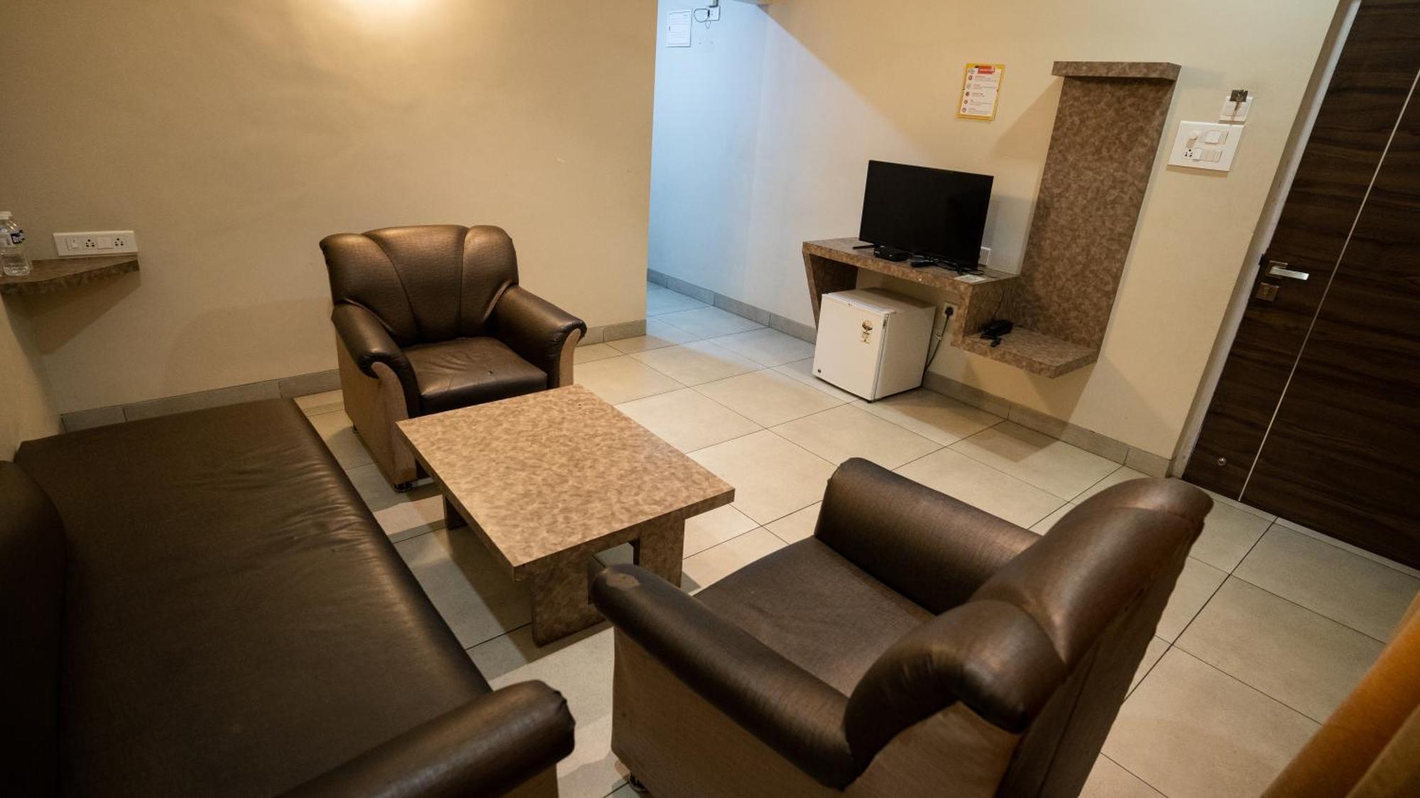 Ruturaj Inn Alībāg Dış mekan fotoğraf