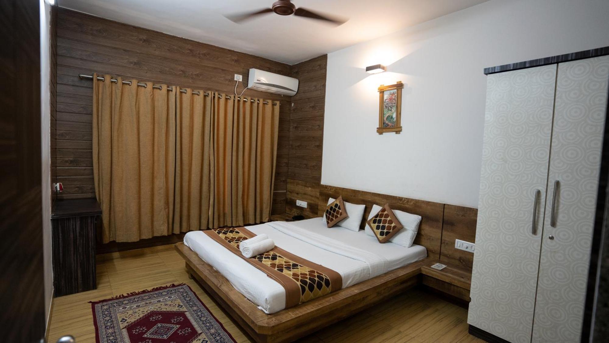 Ruturaj Inn Alībāg Dış mekan fotoğraf